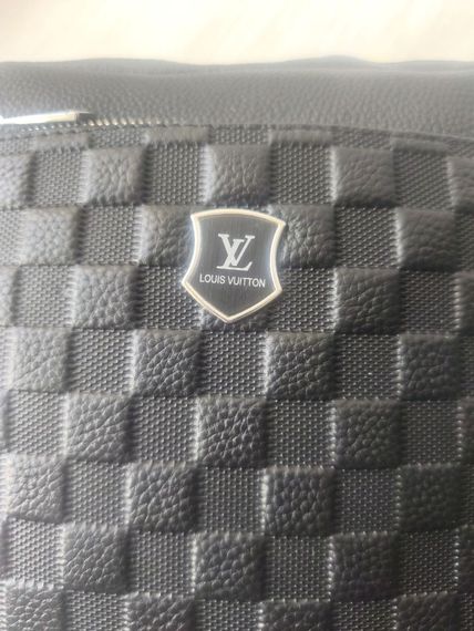 Стильна шкіряна сумка месенджер Louis Vuitton black | Зображення 1