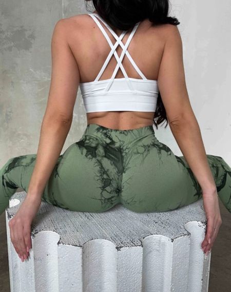 Легінси жіночі спортивні з пуш-ап Tie Dye 18911 L хакі мармур | Зображення 1