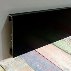Накладной плинтус DEAL 1/40 Черный