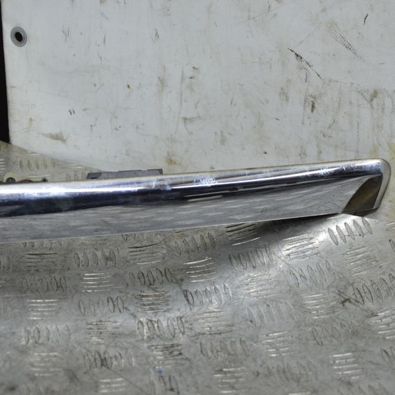 Накладка кришки багажника Mercedes W169 W245 2004-2012 Планка підсвічування номерного знака Мерседес A1697402093 | Зображення 2