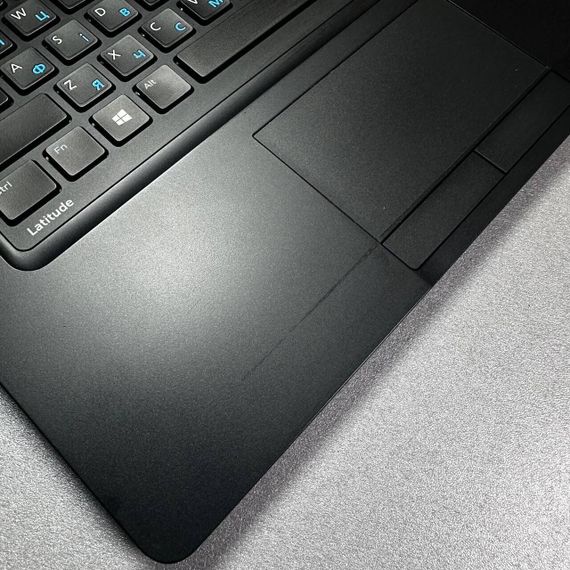 Ноутбук Б-клас Dell Latitude 5490 / 14" (1920x1080) IPS / Intel Core i5-8350U (4 (8) ядра по 1.7 - 3.6 GHz) / 8 GB DDR4 / 256 GB SSD / Intel UHD Graphics 620 / WebCam б/в | Зображення 3