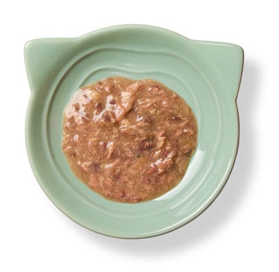 Natural Kitty Meat Lover Tuna And Bream In Gravy вологий корм для котів з тунцем та лящем, 70 гр | Зображення 2