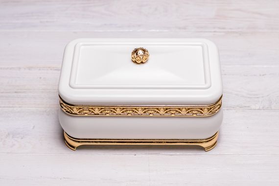 Коробочка для прикрас із позолотою «Gold & white» | Зображення 1