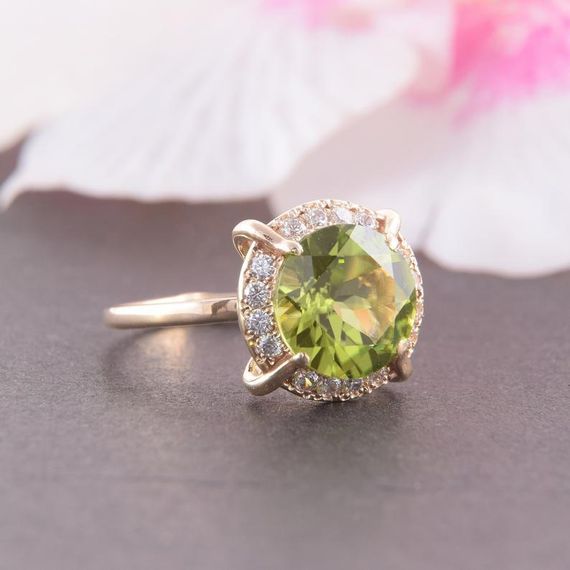 Кольцо из желтого золота с хризолитом 20 | Зображення 5