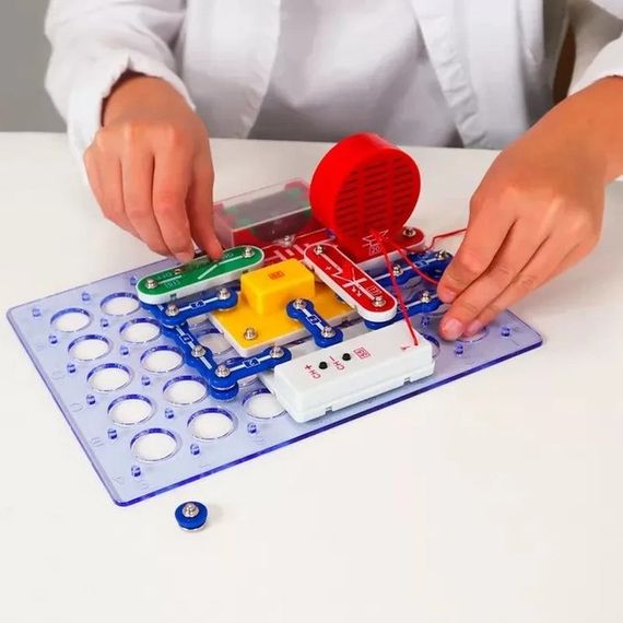 Конструктор електронний "ЗБИРАЄМО РАДІО" DOKA D70703 музика та світло | Зображення 1