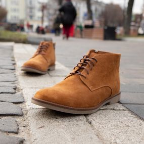 Черевики в неймовірному кольорі 41 розмір