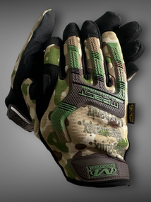 Тактические Перчатки Mechanix M-Pact мультикам