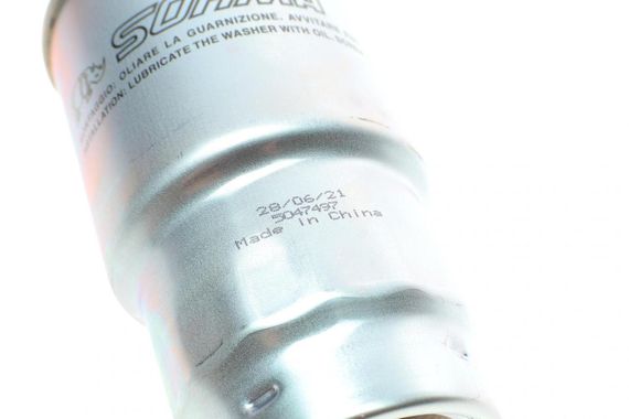 Фільтр паливний Toyota RAV 400- Hilux 97-05 Corolla 2.0-2.4 D 00-09 S 4413 NR | Зображення 1