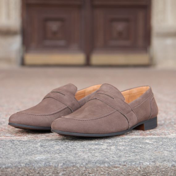 Песочно-коричневые мужские лоферы 40 размер | Зображення 5