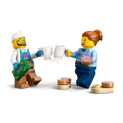 Конструктор LEGO City Грузовик с пончиками (60452) | Зображення 7