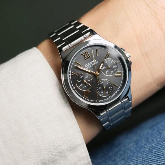Жіночий годинник Casio LTP-V300D-1A2 | Зображення 1