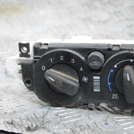 Блок керування клімат контролем Ford Focus II 2004-2012 Панель пічки кондиціонера Форд Фокус 2 7M5T19980BD | Зображення 1