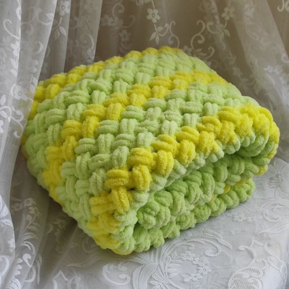 Плед плюшевий дитячий ручної роботи Alize Puffy 100х100 см, колір 41-2 (Зелений/жовтий)