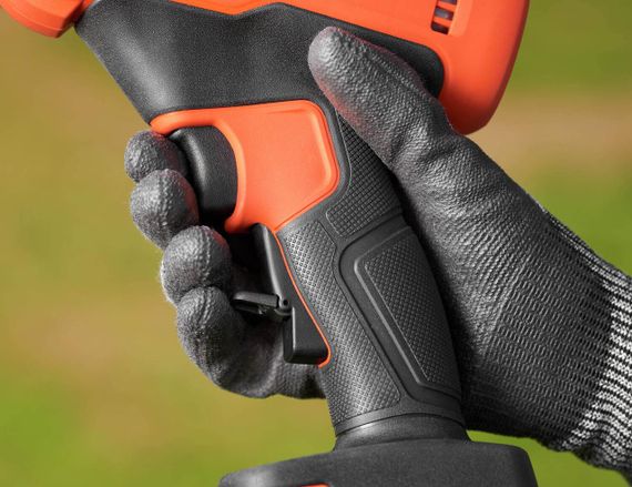 Ножницы садовые - секатор аккумуляторный BLACK+DECKER BCPP18B | Зображення 6