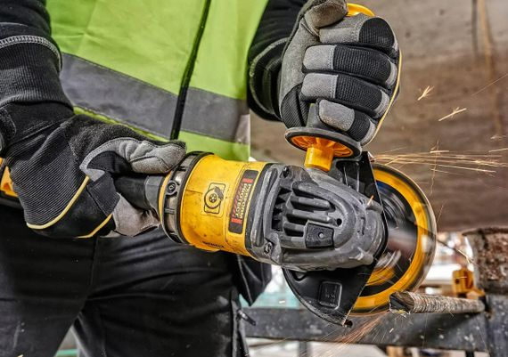 Акумуляторна болгарка DeWalt з АКБ та ЗП DCG418X2 | Зображення 3