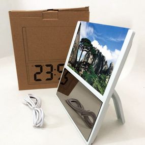 Электронные проводные настольные цифровые часы DS-6608 с фоторамкой, зелёная подсветка. SC-946 Цвет: белый