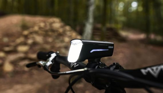 Комплект світлодіодних ліхтарів для велосипеда зі стоп-сигналом Osram LEDsBike Race 100 | Зображення 4