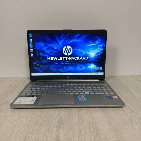 Ультрабук HP 15-dw3071cl / 15.6" (1920x1080) IPS / Intel Core i7-1165G7 (4 (8) ядра по 4.7 GHz) / 8 GB DDR4 / 256 GB SSD / Intel Iris Xe Graphics / WebCam б/у | Зображення 1