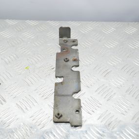 Кронштейн випускного колектора 1.4 TSI Volkswagen Golf VI 2008-2014 Кріплення турбіни Фольксваген Гольф 6 03C253197N