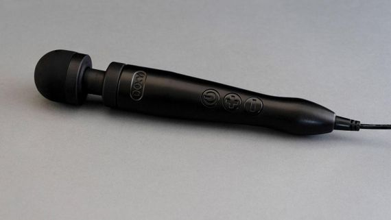 Вібромасажер DOXY Die Cast 3 Matt Black, дуже потужний, живлення 220В, металевий корпус Sex Aura | Зображення 5