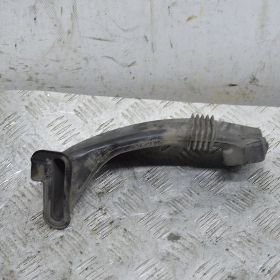 Патрубок повітрозабірника 2.0 DCI Renault Laguna III 2007-2015 Повітропровід Рено Лагуна 3 244930001R