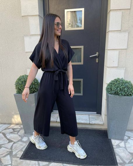 Женский летний комбинезон с укороченными штанами BF832 цвет черный, размер 46/48 | Зображення 1