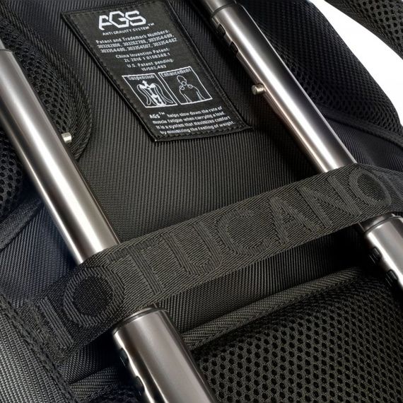 Рюкзак Tucano Sole Gravity AGS 17" чорний BKSOL17-AGS-BK | Зображення 3