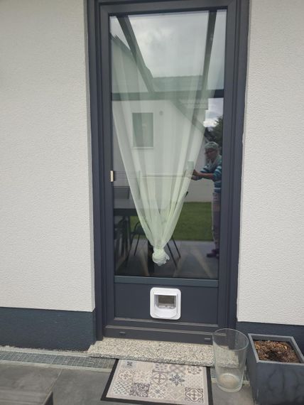 SureFlap Микрочипная умная дверца для кошек с контролем доступа защита от чужих животных DualScan RFID-метки | Зображення 6