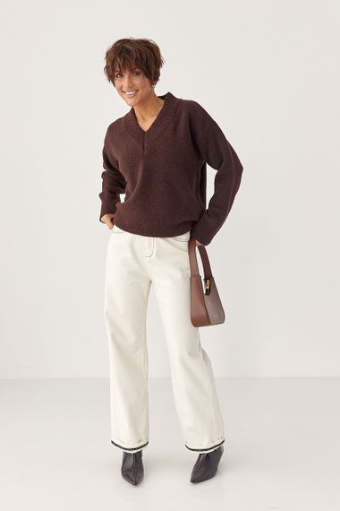 В'язаний однотонний пуловер вільного фасону - коричневий цвет, ONE SIZE (є розміри) | Зображення 2