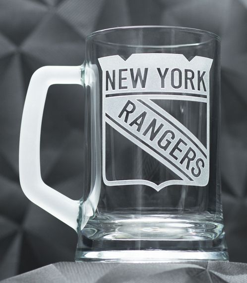 Подарунковий келих для пива 670 мл з гравіюванням лого хокейного клубу НХЛ Нью-Йорк Ренжерс