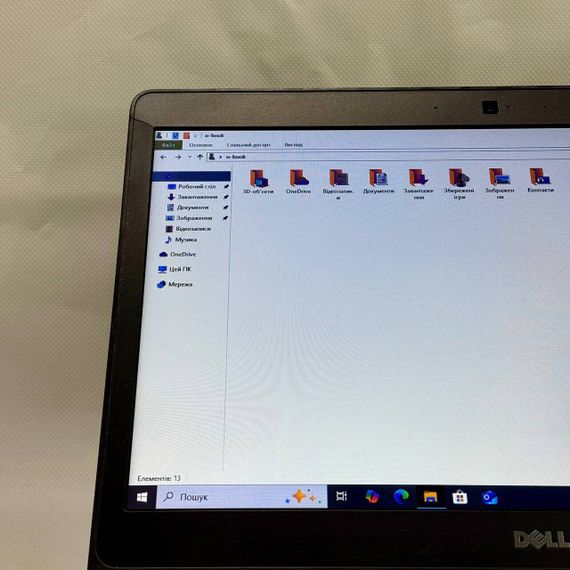Ультрабук Б-класс Dell Latitude E5470 / 14" (1366x768) TN / Intel Core i5-6300U (2 (4) ядра по 2.4 - 3.0 GHz) / 6 GB DDR4 / 128 GB SSD M.2 / Intel HD Graphics 520 / WebCam / Windows 10 Pro б/у | Зображення 3