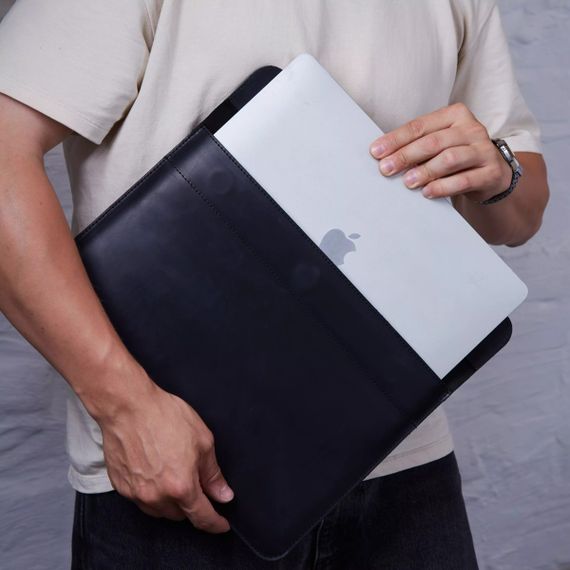 Чохол для ноутбука вінтажний Incarne Klouz MacBook Pro 13" 2016-2025 klouz-black-vintage-pro-13 чорний | Зображення 2