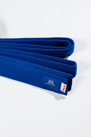 Синій пояс для дзюдо ТМ BUDOGI, серія PRO, довжина 300 см | Зображення 1