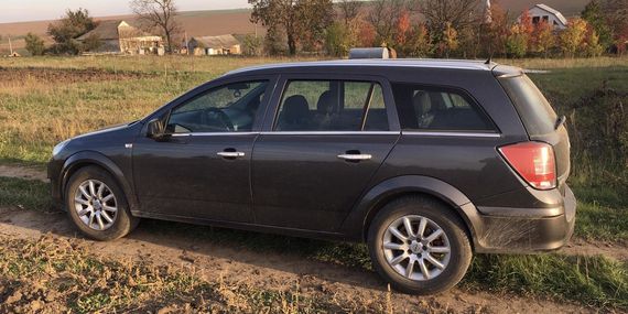 Зовнішня окантовка стекол (нерж) Sedan, Carmos - Турецька сталь для Opel Astra H 2004-2013рр | Зображення 4