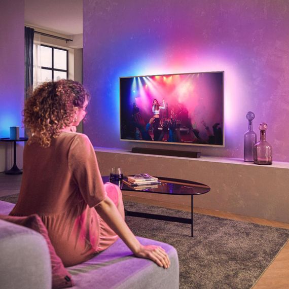 Світлодіодна LED стрічка з Bluetooth, 5м, 5050, від USB та пультом управління / Самоклеюча RGB підсвітка / Силіконова стрічка | Зображення 4