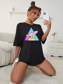 Жіноча футболка з мерчем