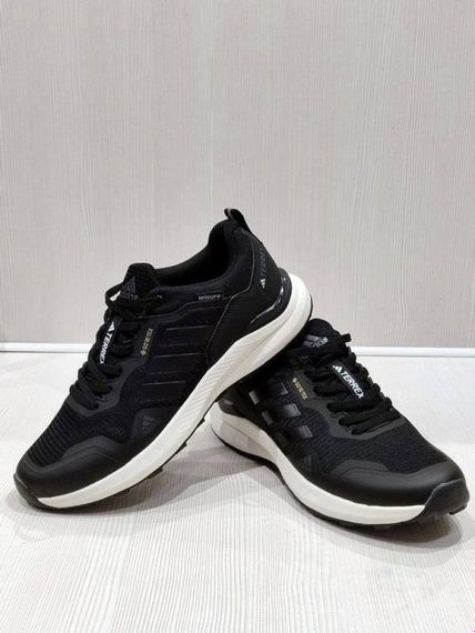 Демісезонні шкіряні кросівки Adidas TERREX чорні біла підошва | Зображення 3