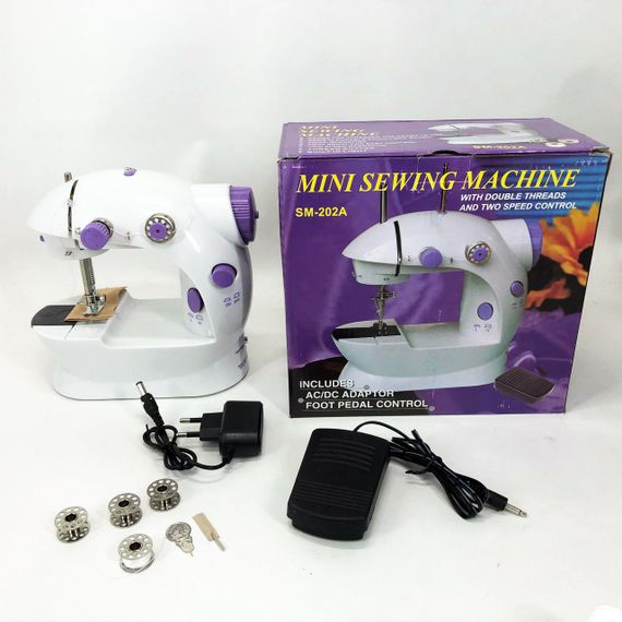 Мини швейная машинка FHSM 202 4 в 1 с педалью и подсветкой + адаптер 220V, Швейная машина для детей | Зображення 8