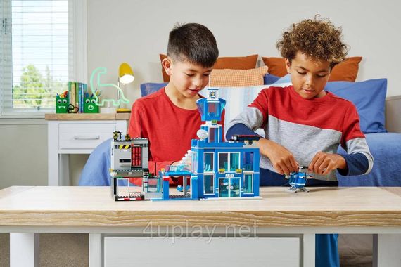 Конструктор Zuru Max Поліцейський відділок з автомобілями, мотоциклом і вертольотом | Зображення 5