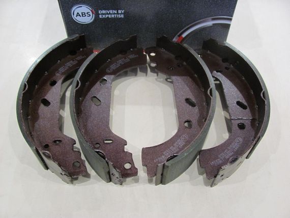 Колодки задні гальмівні 806/Expert/Jumpy/Scudo/Zeta (94-06), A.B.S. (8943)