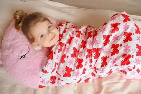 Детский спальный мешок на молнии 3 в 1 игрушка подушка спальник и встроенная подушка | Зображення 5