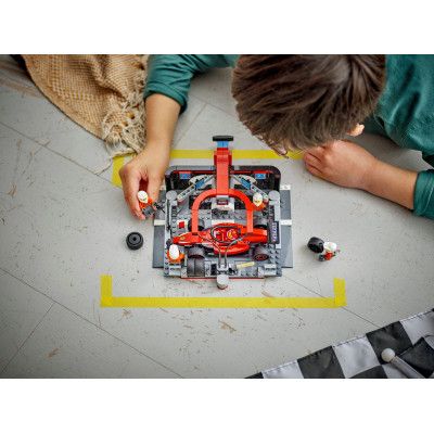 Конструктор LEGO City Пит-стоп и пит-экипаж F1 с болидом Ferrari (60443) | Зображення 3