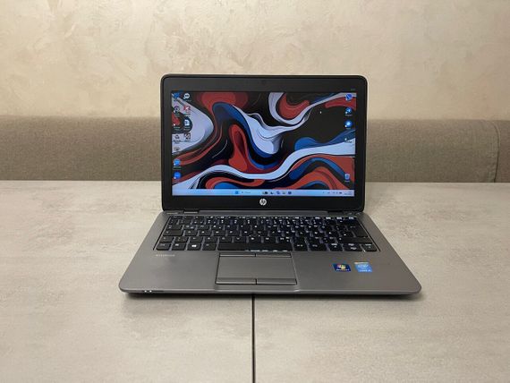Нетбук HP ProBook 820 G2 / 12.5" (1366x768) TN / Intel Core i5-5200U (2 (4) ядра по 2.2 - 2.7 GHz) / 8 GB DDR3 / 240 GB SSD / Intel HD Graphics 5500 / Fingerprint б/у + Подарок Проводная мышь / USB | Зображення 1