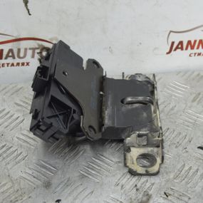 Замок кришки багажника Ford C-Max 2003-2007 Замок задніх дверей Форд Ц-Макс 3M51R442A66AL