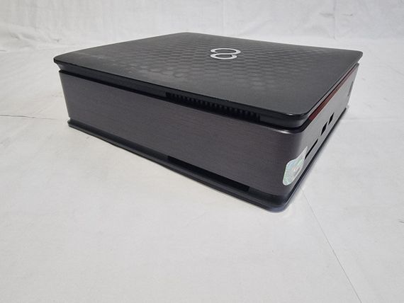 Неттоп Б-класс Fujitsu Esprimo Q520 USFF / Intel Core i5-4570T (2 (4) ядра по 2.9 - 3.6 GHz) / 8 GB DDR3 / 500 GB HDD / Intel HD Graphics 4600 б/у | Зображення 2
