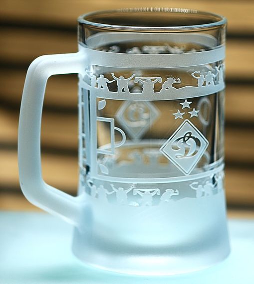 Пивний келих 670 мл ФK Динамо Київ з гравіюванням подарунок для фаната футбольний кухоль круговий | Зображення 2