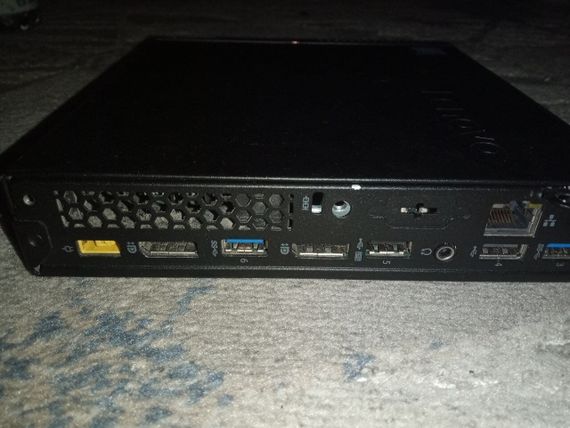 Неттоп Б-класс Lenovo ThinkCentre M600 USFF / Intel Pentium N3700 (4 ядра по 1.6 - 2.4 GHz) / 4 GB DDR3 / 64 GB SSD / Intel HD Graphics б/у | Зображення 3