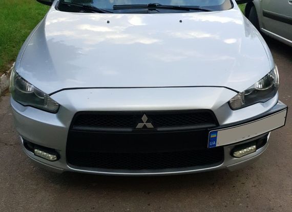 Підставка під номер (пластик) Під фарбування для Mitsubishi Lancer X 2008↗ рр. | Зображення 3