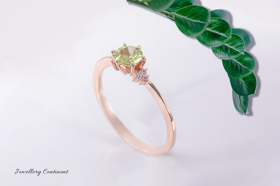 Кольцо из красного золота с хризолитом 20 | Зображення 7