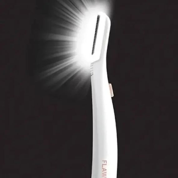Портативний тример для брів FLAWLES DERMAPLENE GLO DL38 | Зображення 1